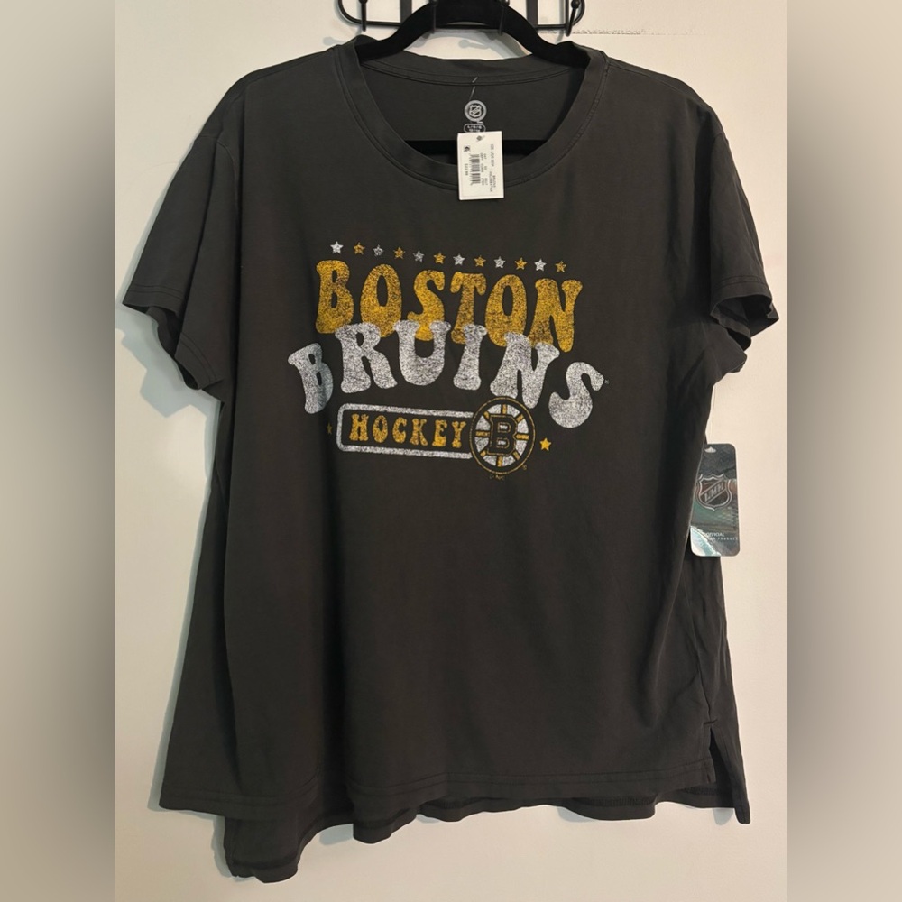 NWT NHL Boston Bruins Womens Relaxed Fit Gray Logo Tee‎ Sz L 14-16 MSRP $22.99